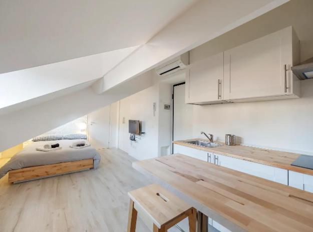 شقة Sammartini Nice Attic ميلان المظهر الخارجي الصورة